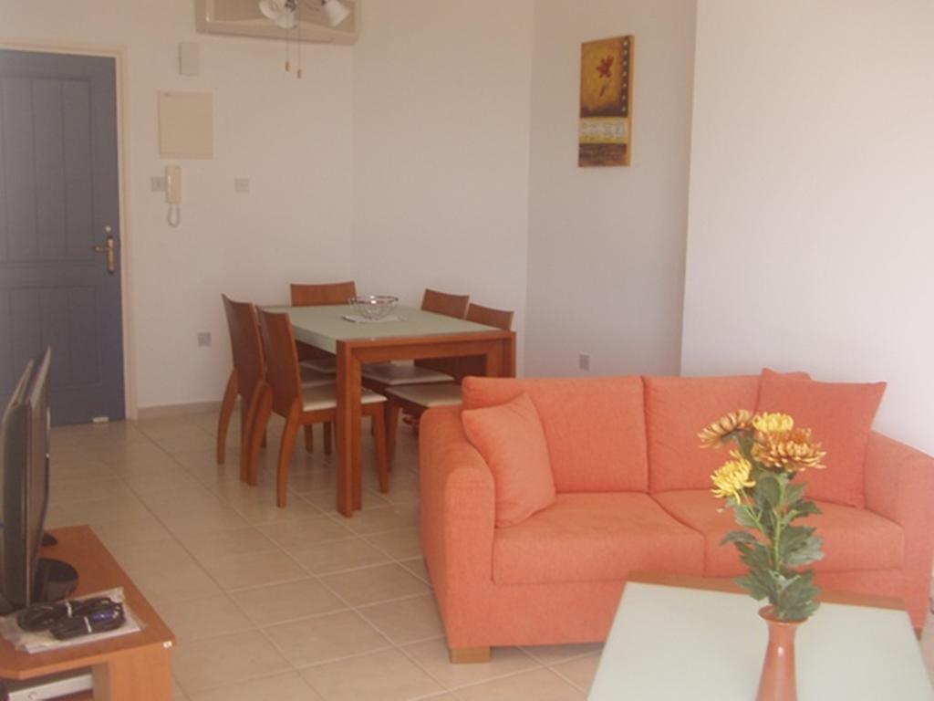 King'S Palace Apartment Paphos Quarto foto