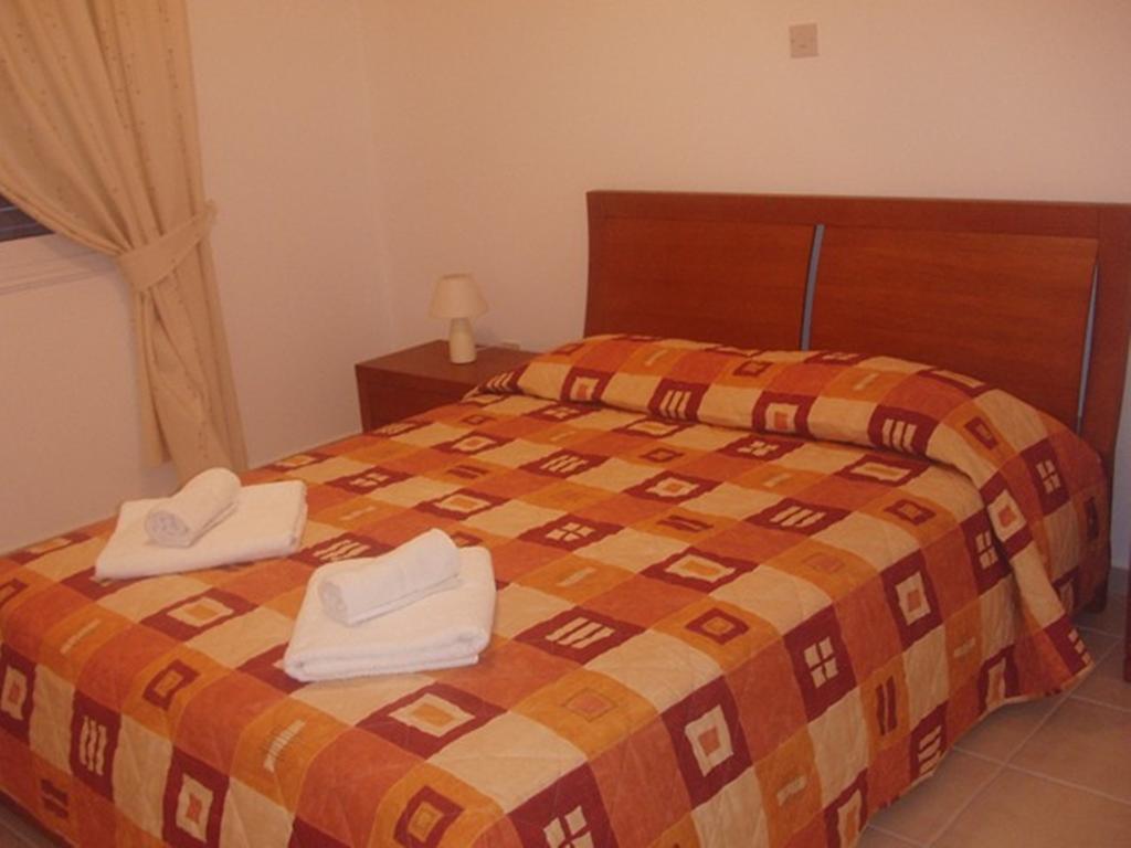 King'S Palace Apartment Paphos Quarto foto